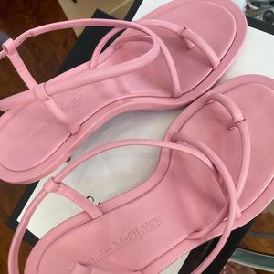 Alexander McQueen Leather heels